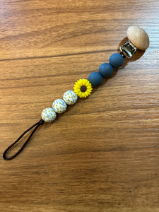 Boho Flower Paci Clip